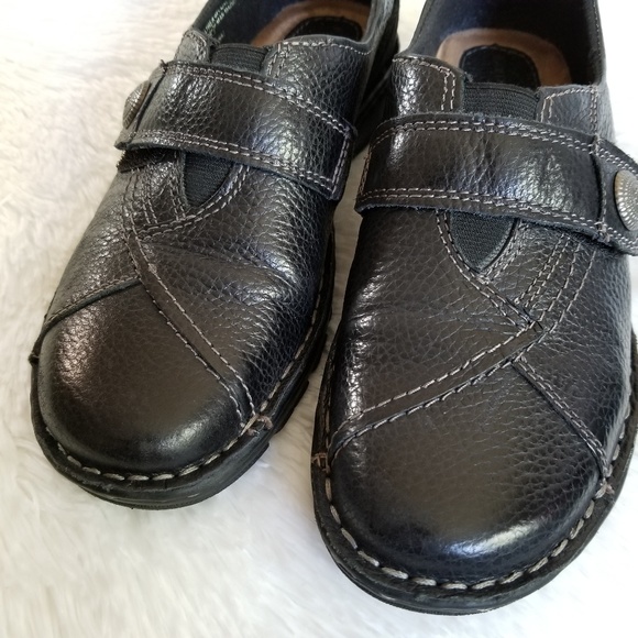 WHITE MOUNTAIN | Black Shoes - Picture 2 of 8